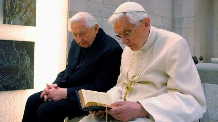 جورج راتسینگر برادر بزرگتر پاپ مستعفی (پاپ بندیکت شانزدهم) در سن ۹۶ سالگی در خداوند آرامید 